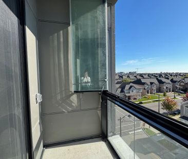 For Lease - 3250 Carding Mill Trail Unit# 530, Oakville, Ontario - Photo 5