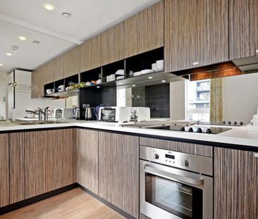 2 Bed Flat, Augustine House, SE13 - Photo 6