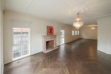 Palatial Home - Balwyn High School Zone - Photo 2