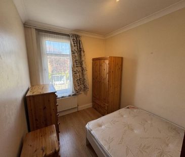 Welbeck Avenue, Southampton - Photo 5