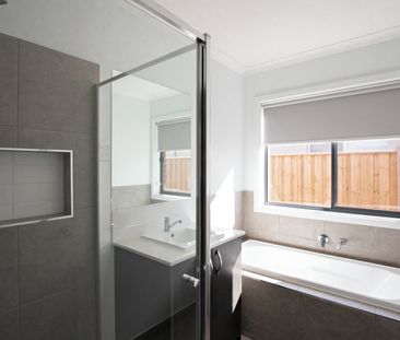 Newly Built Family Home In Winter Valley - Photo 4