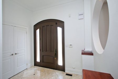 For Lease - 374 Glengarry Avenue, Toronto, Ontario - Photo 2