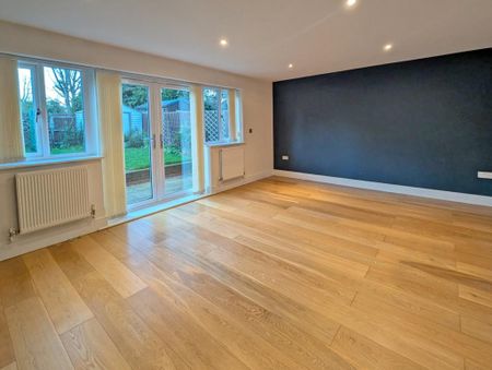 3 bedroom semi-detached house to rent - Photo 2