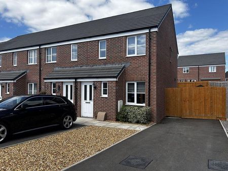 2 bedroom semi-detached house to rent - Photo 3