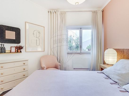 Lisboa, Lisbon 1150-143 - Photo 1