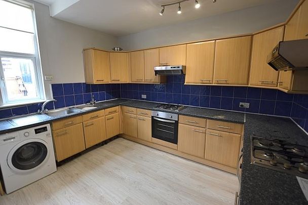 Hartley Avenue, - Photo 1