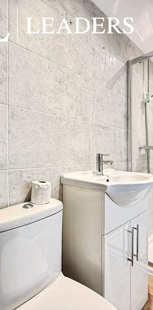 2 bedroom apartment to rent Old Christchurch Road, Bournemouth, Dorset, BH1 - Photo 1