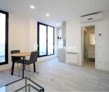 Piso en alquiler en Calle de Monederos - Photo 1