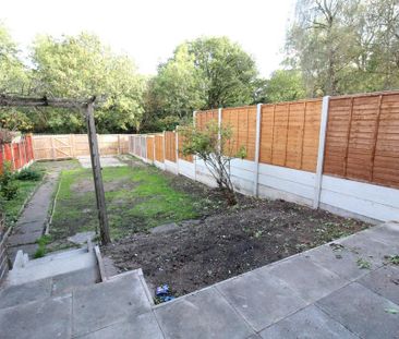 3 bedroom terraced house to rent - Photo 5