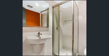 FURNISHED STUDIO APARTMENT - Photo 4