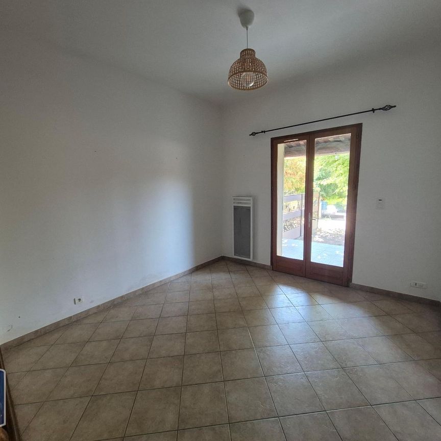 Location Maison 3 pièces 71m² MORMOIRON 84570 - Photo 1