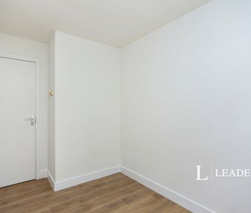 2 bedroom apartment to rent Longbridge Way, Lewisham, London, SE13 - Photo 4