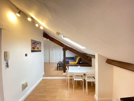 Apartment 5, 3, Goodramgate - Photo 3