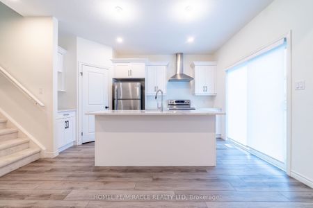 For Lease - 298 Middleton Avenue, London South, Ontario - Photo 4