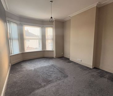 4 Bed Semi-Detached House, Woodchurch Lane, CH42 - Photo 4