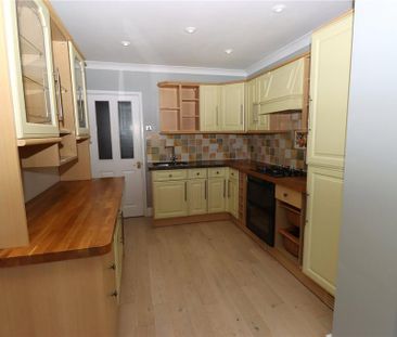 3 bedroom bungalow to rent - Photo 4