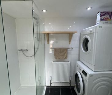 5 bedroom terraced house to rent - Photo 5