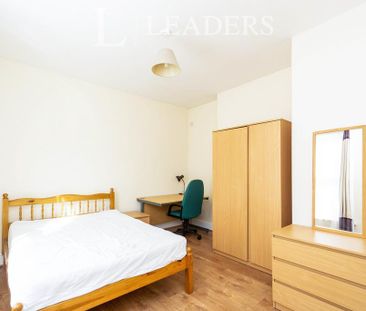 1 bedroom house to rent - Photo 2