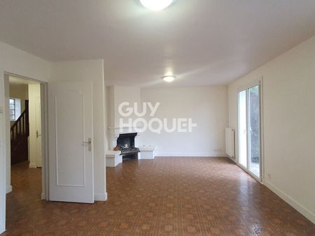 LOCATION d'une maison F7 (137 m²) à PONTAULT COMBAULT - Photo 5