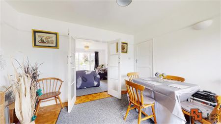 3 bedroom semi-detached house to rent - Photo 3