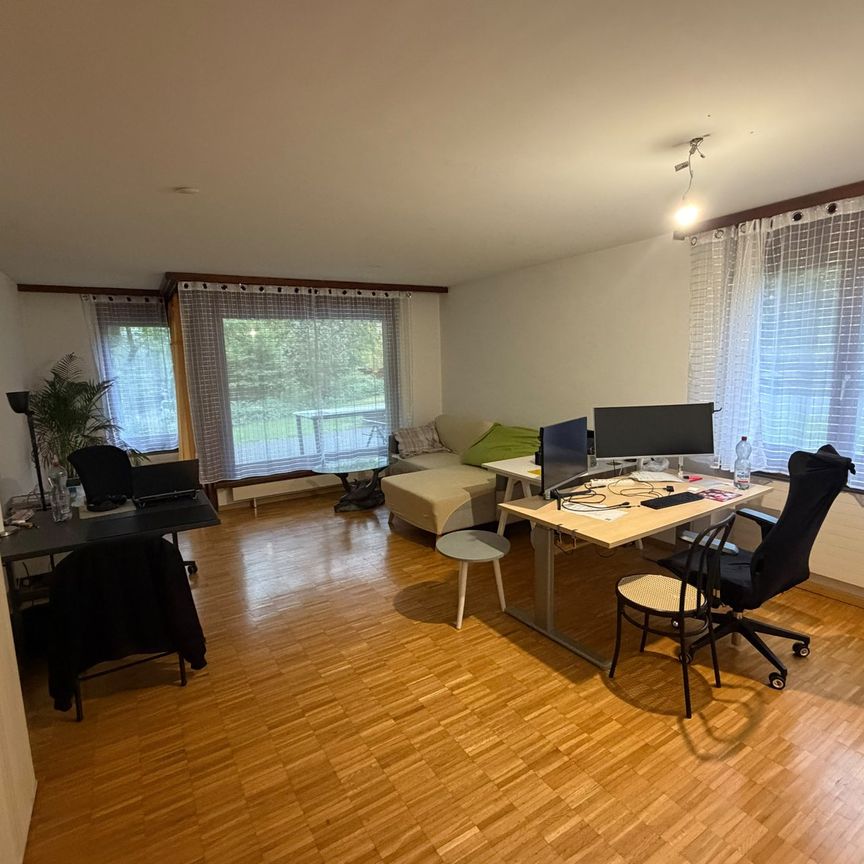 Zentral gelegene 3.5-Zimmer-Gartenwohnung in Affoltern a. A. - Photo 1
