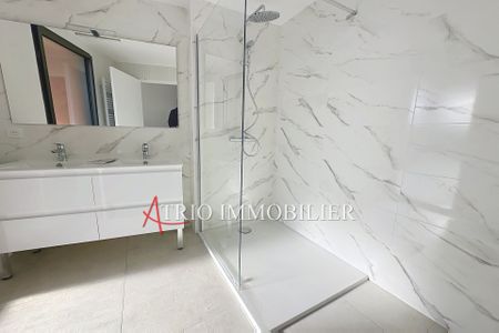 Location Appartement 3 pièces 60m² CAGNES SUR MER 06800 - Photo 3