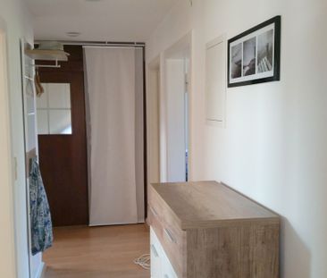 2,5 Zimmer DG Wohnung ab 01.01.2025 in Zentrumsnähe an Berufstätige... - Foto 4