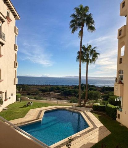 2 room luxury Apartment for rent in Estepona, Spain - Photo 5