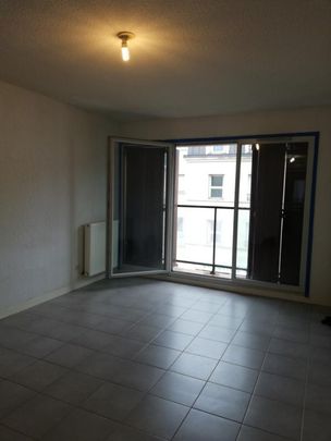 Location Appartement 2 pièces 44m² PESSAC 33600 - Photo 1