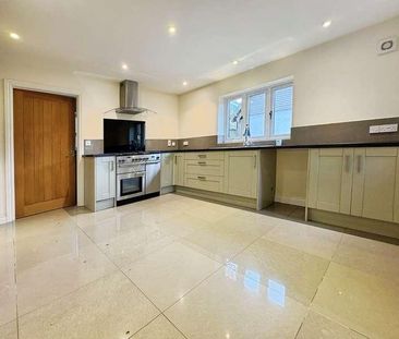 High Street, Heytesbury, BA12 - Photo 4