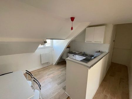 EN CENTRE VILLE ENTRE GARE ET HÔTEL DE VILLE - Photo 5