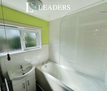 3 bedroom terraced house to rent - Photo 1