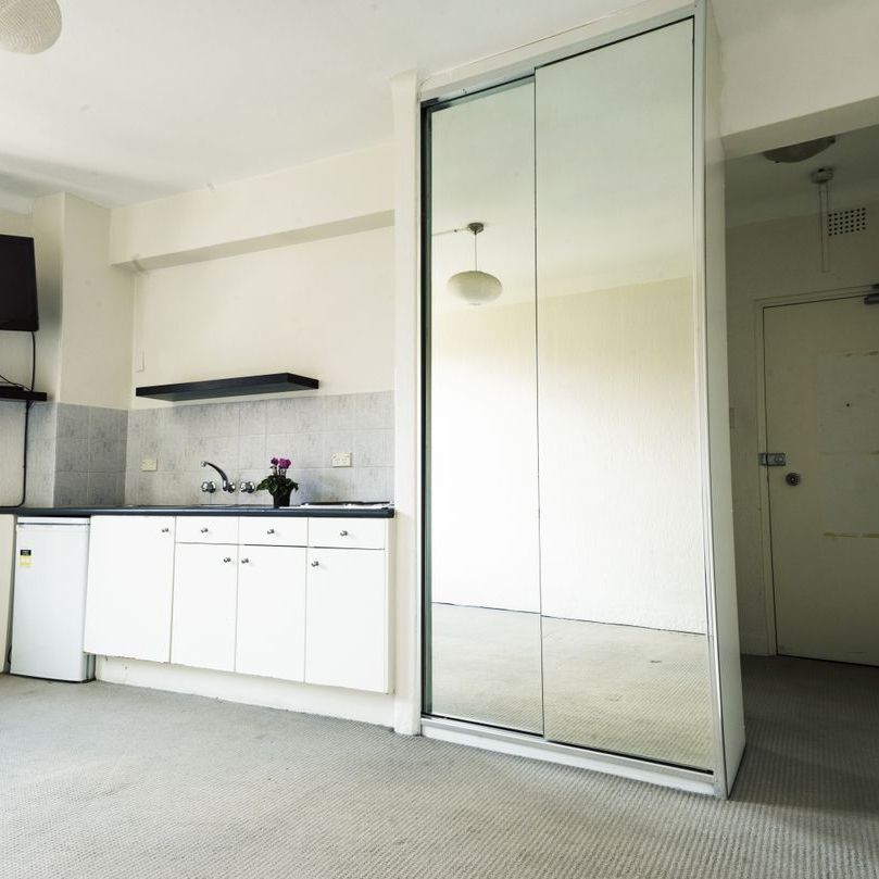 Unit 30, 9 Ward Avenue, Potts Point, NSW - Photo 1