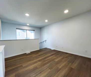 Special Incentive. New Garden Suite Living In The Orchards | Pet Fr... - Photo 5