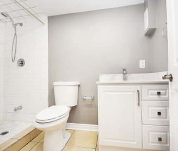 For Lease - 54 Palleschi Drive, Brampton, Ontario - Photo 3