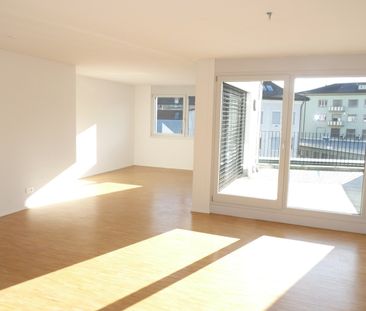 "Mitten im Stadtzentrum mit grosser Terrasse!" - Photo 4