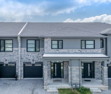 For Lease - 7201 Parsa Street, Niagara Falls, Ontario - Photo 2