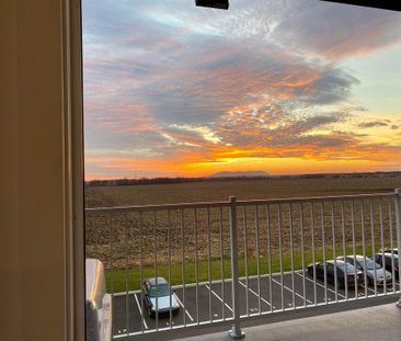 5 1/2 Adossé à Un Champ St-Hyacinthe - Photo 1