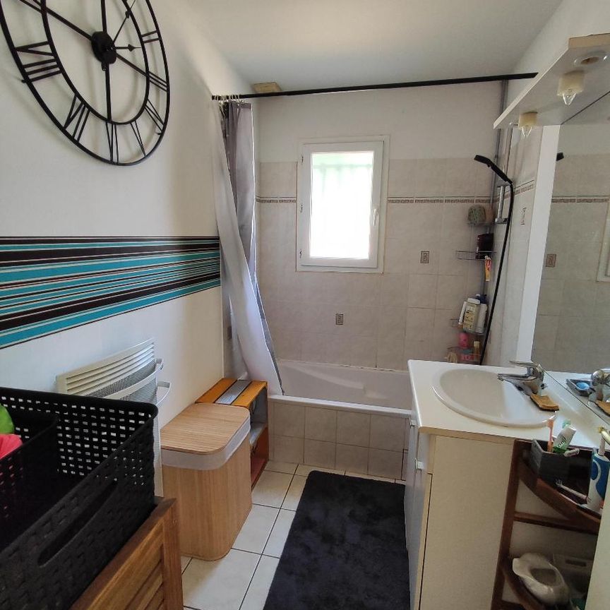 Location Maison 4 pièces 82m² JAUNAY CLAN 86130 - Photo 1