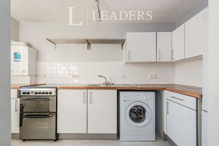 1 bedroom flat to rent - Photo 5