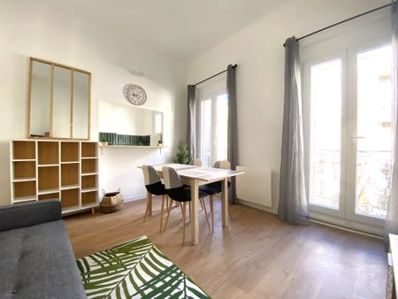 Location Appartement 2 pièces MARSEILLE 2ème - Photo 3