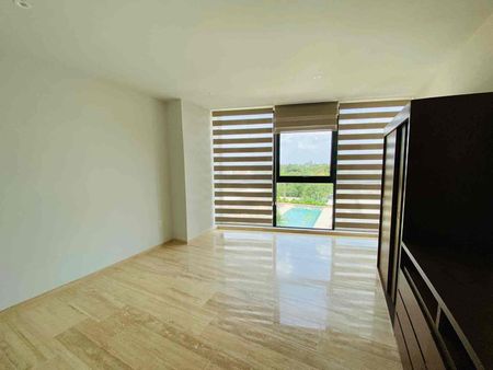 Departamento de lujo, con vista a la piscina, en Town Square. - Photo 3