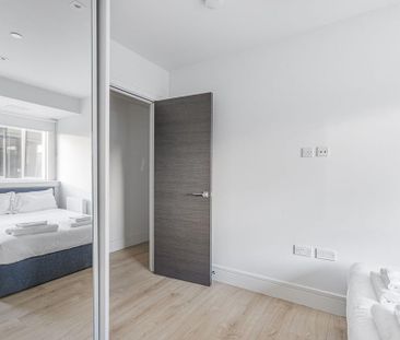 1 bedroom flat to rent - Photo 6