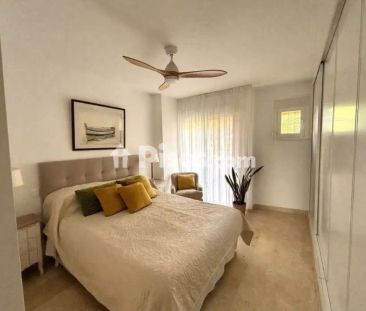 Apartamento en alquiler en los Naranjos-Las Brisas - Photo 4