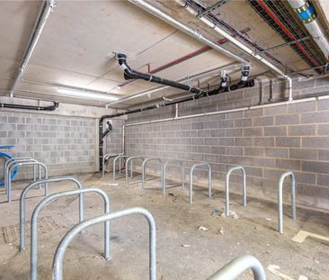 Cheswick Campus, - Photo 3