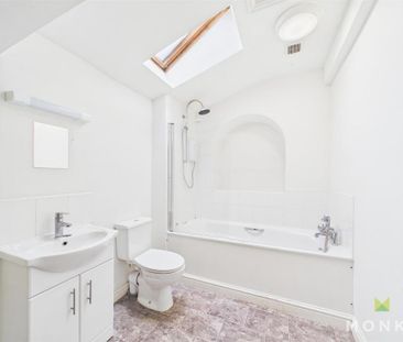 4 bedroom detached house to rent - Photo 6