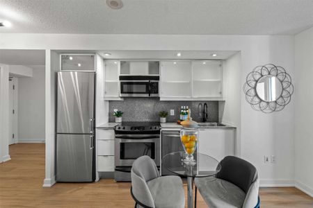 For Lease - 25 Telegram Mews Unit# 4511, Toronto, Ontario - Photo 5