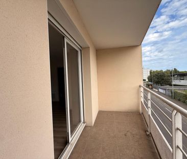 Location Appartement 2 pièces 47m² MONT DE MARSAN 40000 - Photo 6