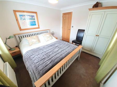 3 bedroom maisonette to rent - Photo 4
