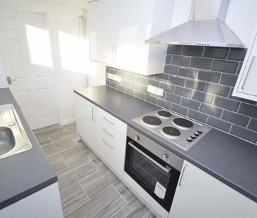2 bedroom property to rent - Photo 4